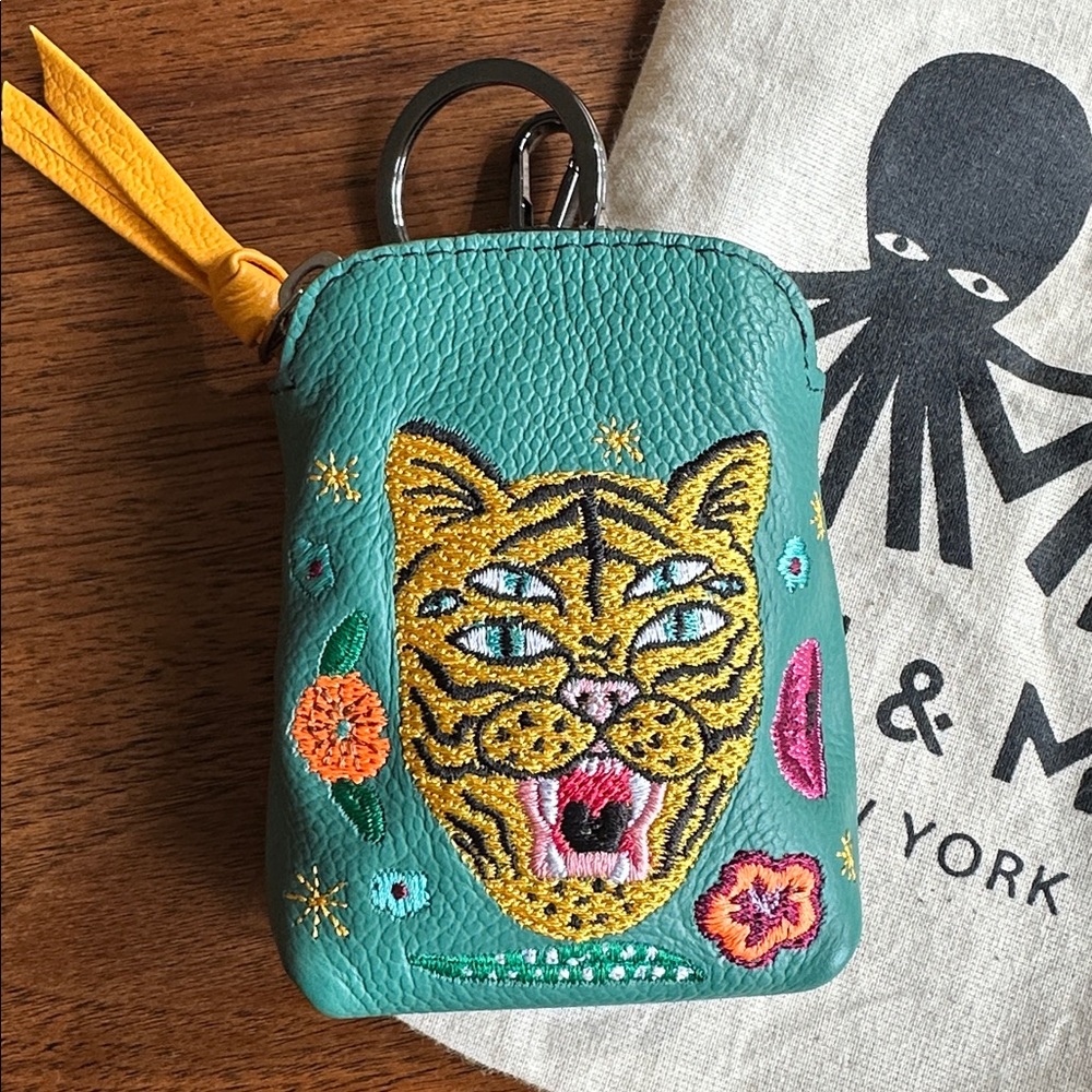 Min & Mon Florence Pouch Charm Tiger BRAND NEW - Picture 2 of 6